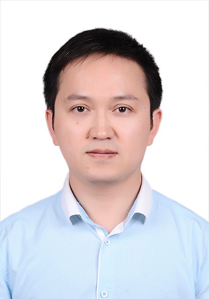 星际（中国）创新论坛第一千零五十五讲：杂环导向的金属稳定偶极体化学