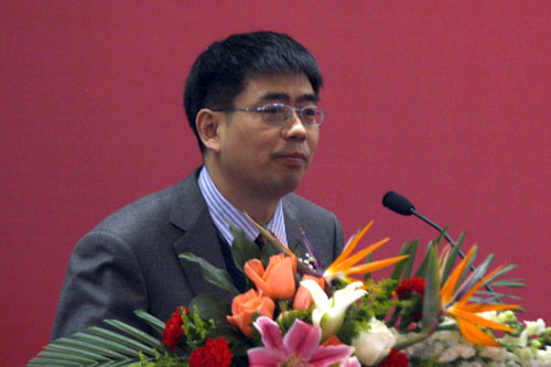 星际（中国）创新论坛第一千四百五十五讲：The correspondence between the canonical and semicanonical bases