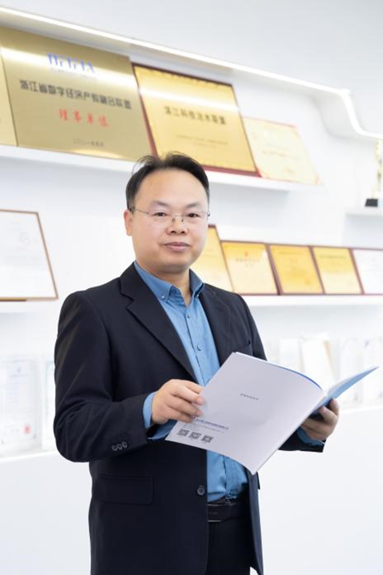星际（中国）创新论坛第一千七百四十六讲：基于国产大模型的科技治水实践